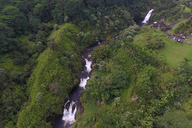Farm to Table Cooking Class at Kulaniapia Falls - Knowledgeable Instructors Guidance