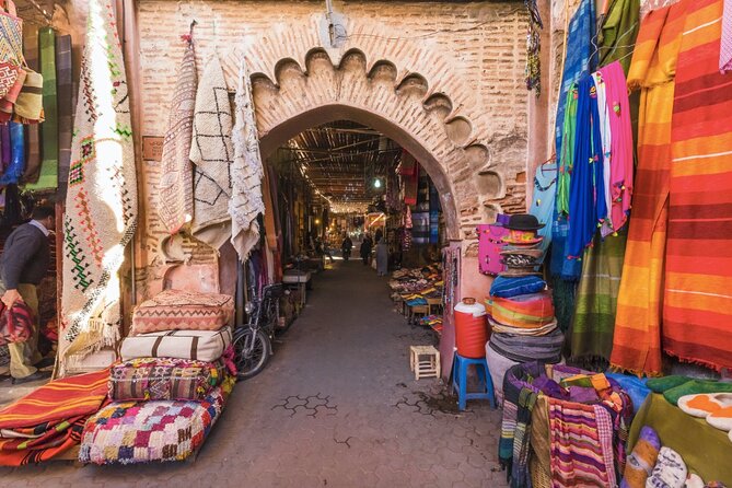 From Casablanca: 2 Days Trip to Explore Agafay Desert & Marrakech - Cultural Immersion and Sightseeing