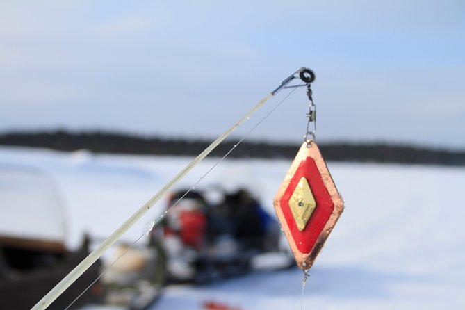From Ivalo: Ice Fishing Safari to Lake Inari, Reindeers & Lunch - Accessibility and Dietary Accommodations
