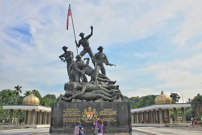 From Port Klang Petronas Twin Tower Batu Caves & KL City Tour - Pricing Structure