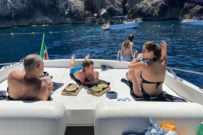 Full-Day Capri Private Boat Tour - Discovering the Wonders of Capri