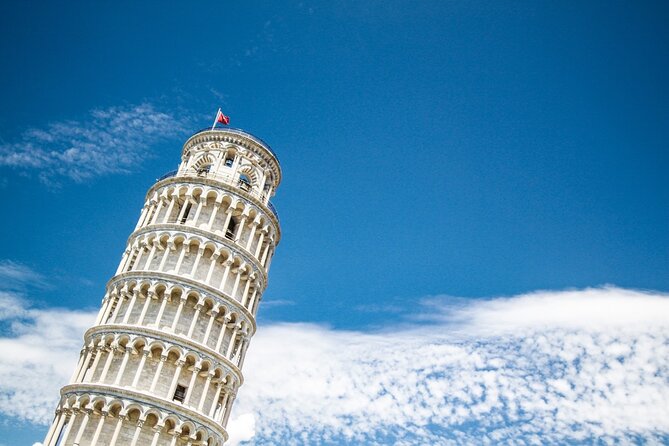 Full-Day Pisa and Lucca Day Trip From Montecatini - Exploring Pisas Historic Landmarks