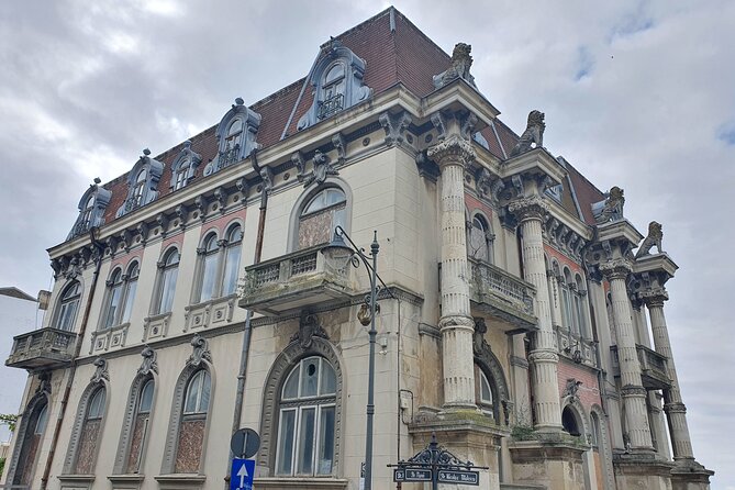 Full-Day Private Tour to the Black Sea From Bucharest - Stops at Iconic Landmarks