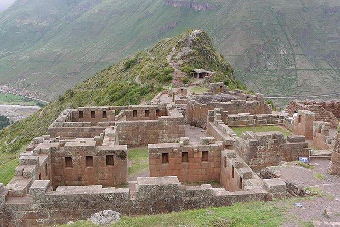 Get a Trip to the Sacred Valley - Knowledgeable Tour Guide