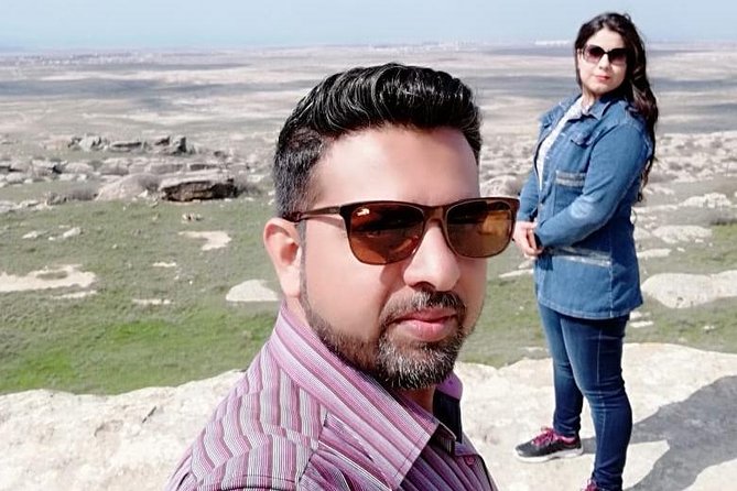 Gobustan,Mud Volcanoes & Absheron Peninsula Full Day Tour - Customer Experiences