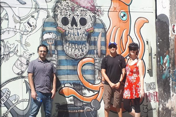 Graffiti & Urban Art Biketour W/ Taco Stop - Cultural Stops