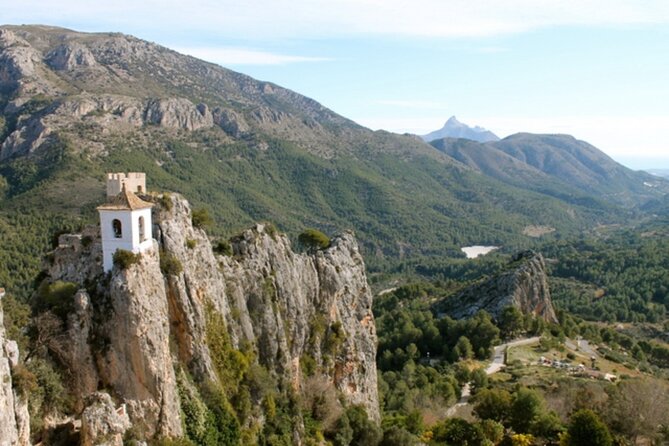 Guadalest Valley and Town Guided Tour - Transportation and Meeting Details