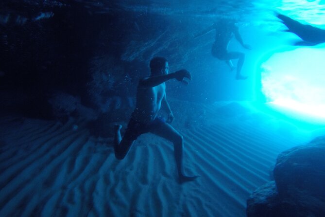 Guided Kayaking and Snorkeling Tour to Green Cave and Sipan Island From Lopud - Tour Reviews and Ratings