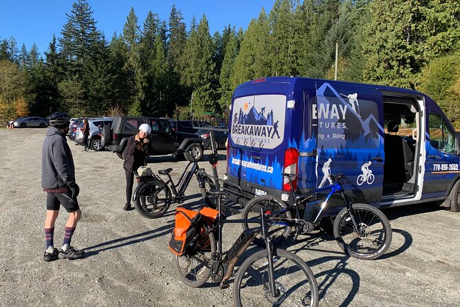 Half-day Hike and Bike Tour in Vancouver - Exploring Lighthouse Park