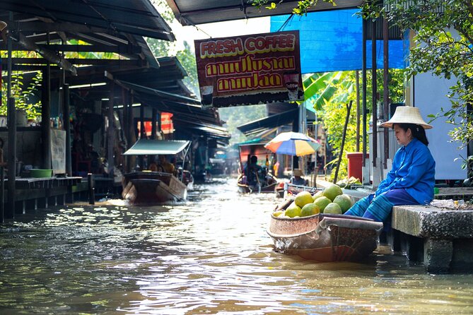 Half Day Railway Market and Damnoen Saduak Floating Market Tour - Customer Reviews