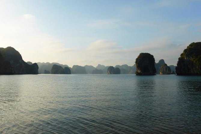 Halong Bay and Lan Ha Bay From Cat Ba Island: Cruise and Kayak Tour - What to Expect on the Tour