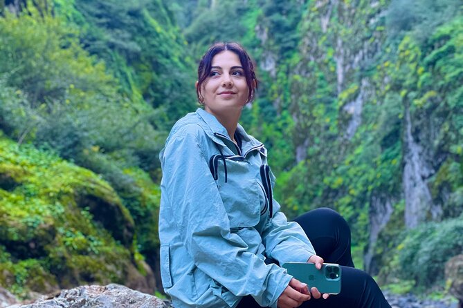 Hiking to Mystic Nisagala Canyon - Discovering the Nisagala Waterfall
