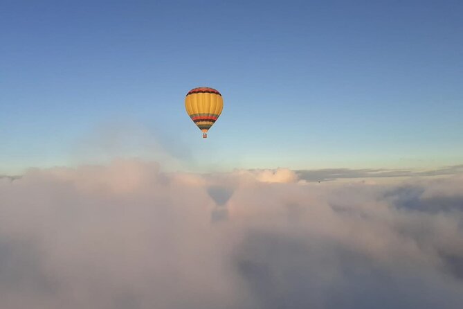 Hot Air Ballooning: Chambord, Blois, Chenonceau, Cheverny or Chaumont - Scenic Destinations