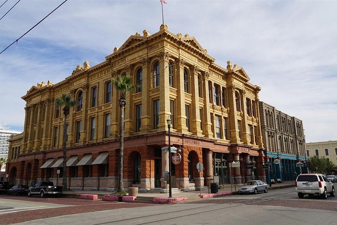 Houston Sightseeing Tour and Galveston Day Trip - Getting to the Tour