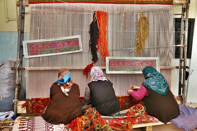 Istanbul Grand Bazaar and Egyptian Bazaar Shopping Tour - Booking and Pricing
