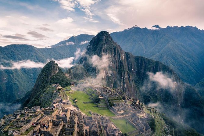 Jungle Trail to Machu Picchu (Mountainbiking, Rafting, Ziplining) - 4 Day Tour - Outdoor Adventures