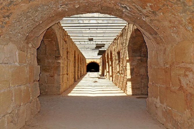 Kairouan and El Jem Private Day Tour With Lunch & Licensed Guide - Knowledgeable and Attentive Guides