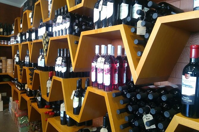 Kakheti-Sighnaghi Day Trip With Wine Tasting and Bodbe Monastery - Visiting Bodbe Monastery