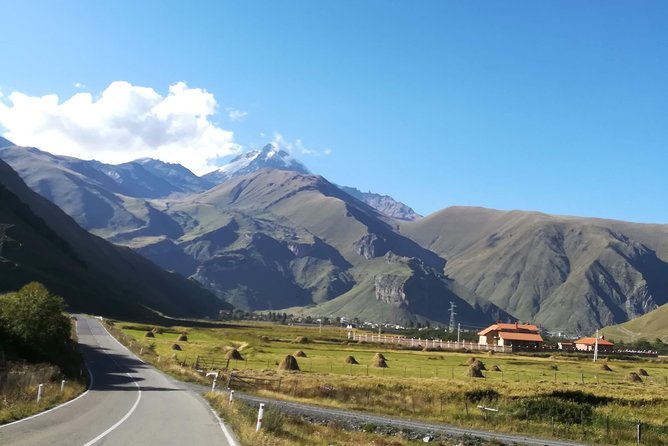 Kazbegi and Truso Gorge Jeep Tour Review - Traveler Recommendations