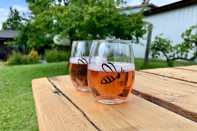 Kelowna Wine Tour on an E-Bike With Lunch - Customer Experiences and Reviews