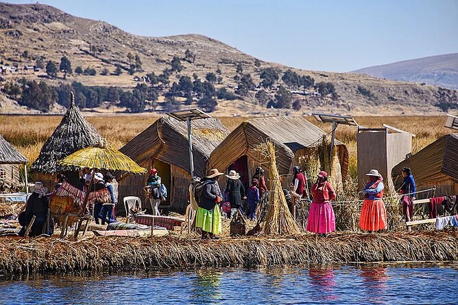 Lake Titicaca Uros Floating Islands Half-Day Tour - Exploring Uros Floating Islands
