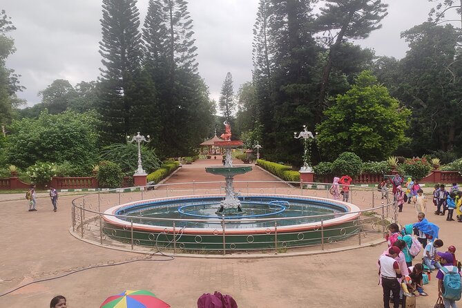 Lalbagh Botanical Garden Early Morning Walk + Breakfast at MTR - Accessibility and Additional Information