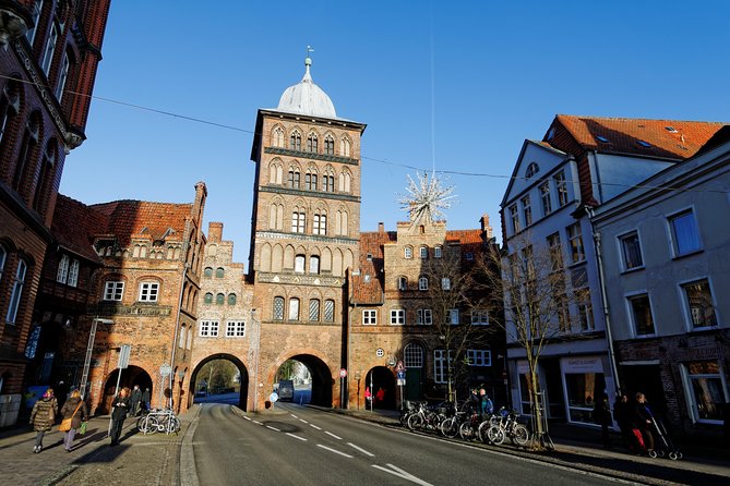 Lübeck Walking Tour Review: A Hidden Gem - Logistics and Booking Considerations