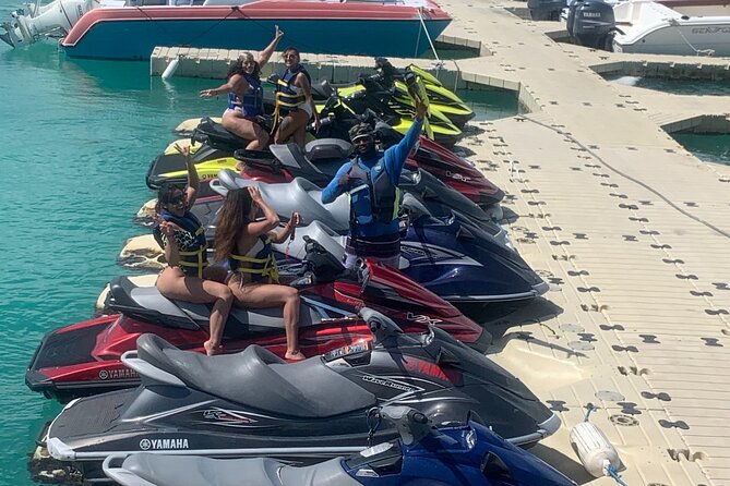 Lunch Seafari to Pristine Cays, Shipwreck and Lunch at TIKI BAR - Highlights From Reviews