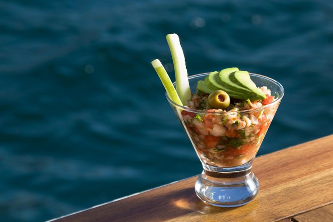 Luxury Yacht Snorkeling & Lunch Cruise From Cabo San Lucas - Customer Reviews