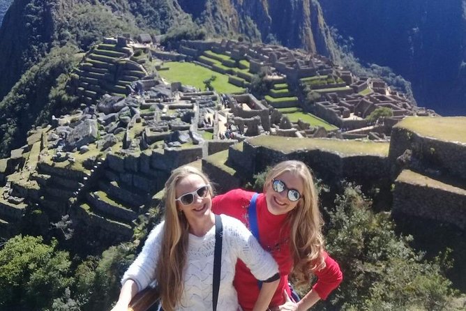 Machupicchu Special Expedition Train 1 Day - Tour Group Size