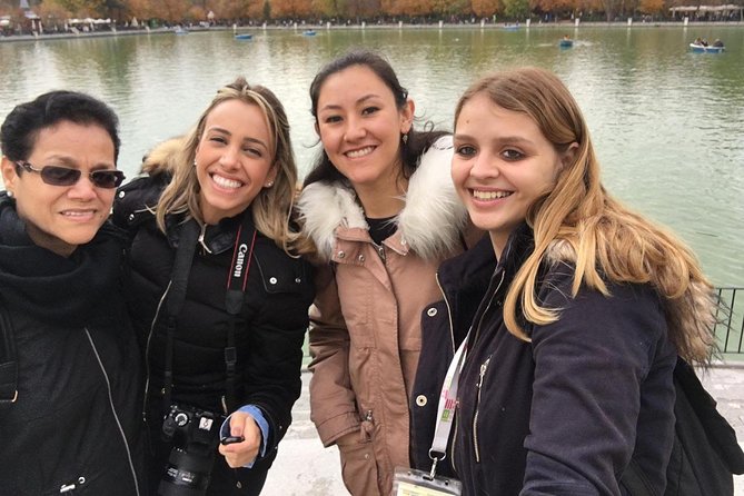 Madrid Royal Palace & Retiro Park Tour With Optional Tapas - Tour Schedule and Accessibility