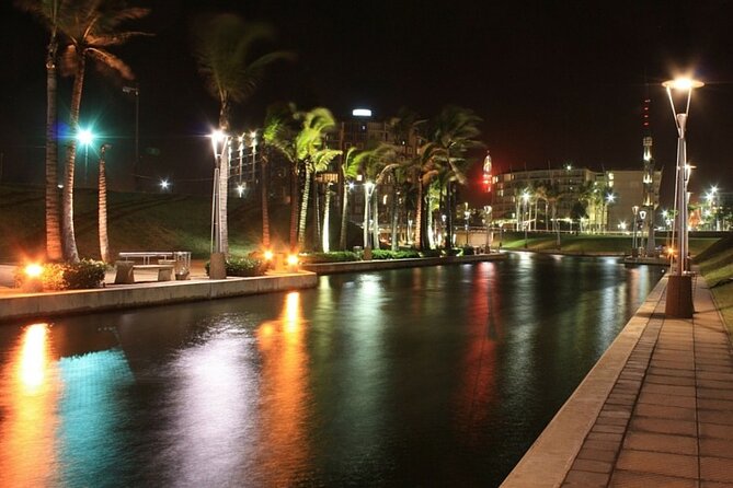 Magical Gondola Night Boat Cruise in Durban - Onboard Amenities