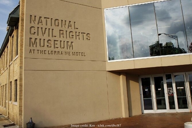Memphis History & Heritage: Private Half-Day Walking Tour - Exploring Memphis History