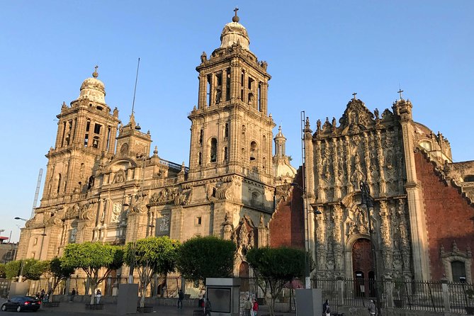 Mexico Citys Historical Center Icons - Tour Experience
