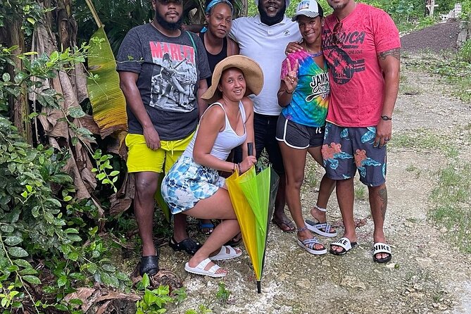 Montego Bay Sightseeing, Shopping and Bamboo Rafting - Shopping Excursion