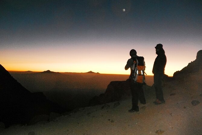 Mountaineering Iztaccihuatl (5220m) - Meeting and Pickup Information