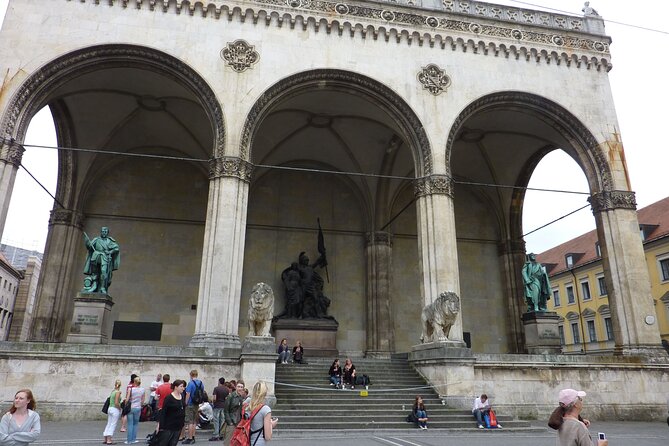 Munich Private Walking Tour With A Professional Guide - Meeting Information