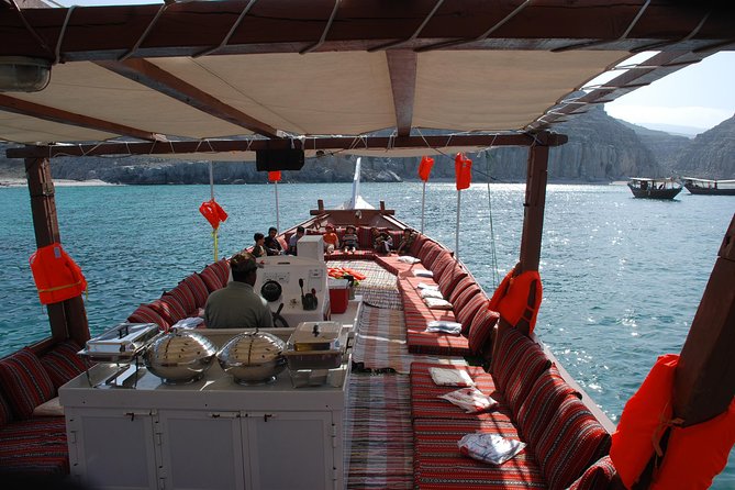 Musandam Dibba Cruise Tour With Lunch and Snorkelling From Dubai - Customer Reviews and Feedback