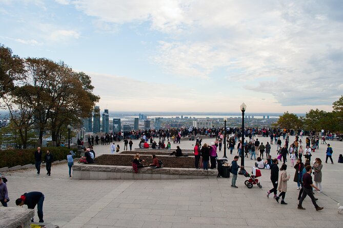 Must See Montreal Walking Tour With A Local Host - Optional Attractions and Experiences