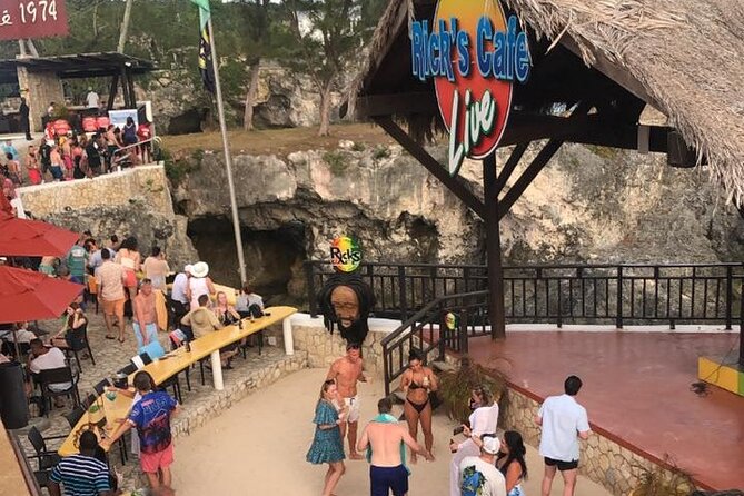 Negril 7MILE Beach and Ricks Café Day Tour & Souvenir Shopping - Reviews and Ratings