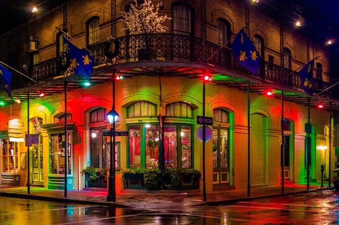 New Orleans French Quarter: Seasonal Christmas Tour - Themed Tour Experience