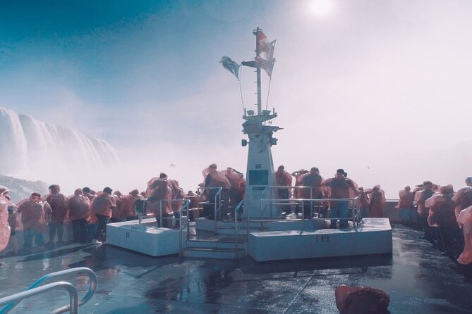 Niagara Falls Small Group Walking W/Boat & Behind the Falls Tour - Group Size and Experience