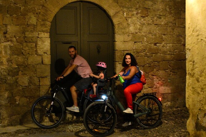Night Old Town E-Bike Gastro Tour With Drink & Meze - Customer Feedback and Testimonials