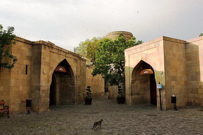 Old City Walking Tour - Uncovering the Old Citys Hidden Gems