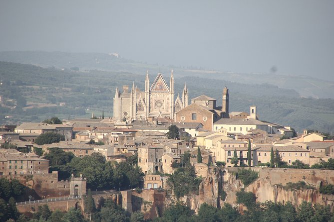 Orvieto, the Cathedral With Golden Mosaics and the Medieval City – Private Tour - Personalized Tour Experience