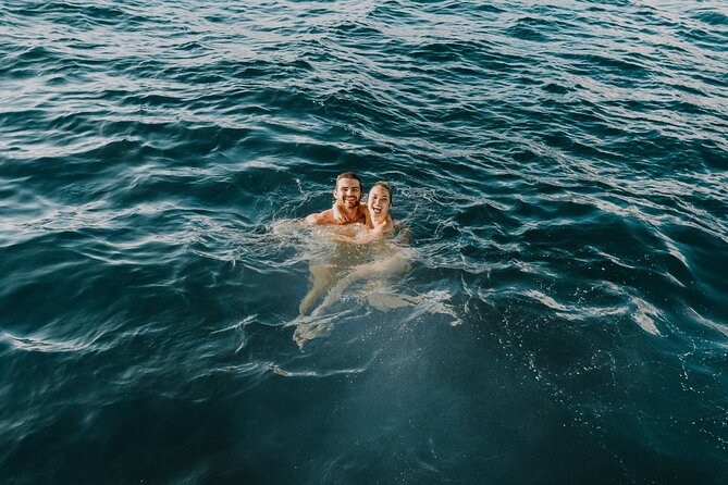 Paradise Waikiki Sunset Cruise + LIVE DJ + SWIMMING - Sunset Sailing and Atmosphere