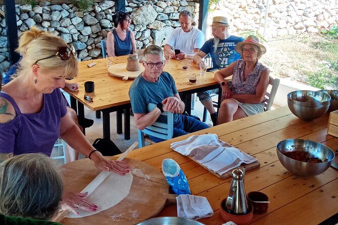 Phyllo Pies Baking Class @ Lefkada Micro Farm - Baking Class Experience