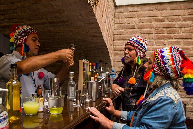 Pisco Walking Tour & Exotic Cocktails Class - Mixology Tips for Pisco Cocktails