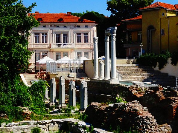 Plovdiv and Perushtitsa Day Trip With Wine Tasting From Sofia - Visiting Red Church and Monument