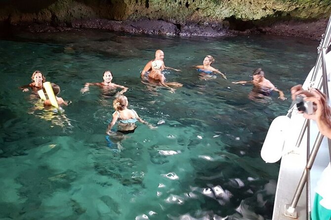 POLIGNANO by Boat: Amazing Sea Caves and Free Drinks! - Exploring the Sea Caves